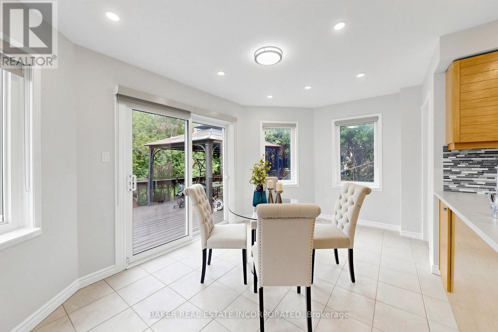 670 LESLIE VALLEY DRIVE - 18