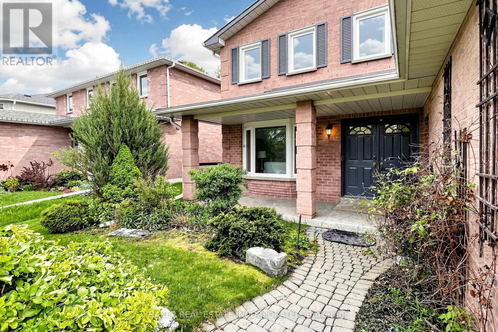 670 LESLIE VALLEY DRIVE - 4