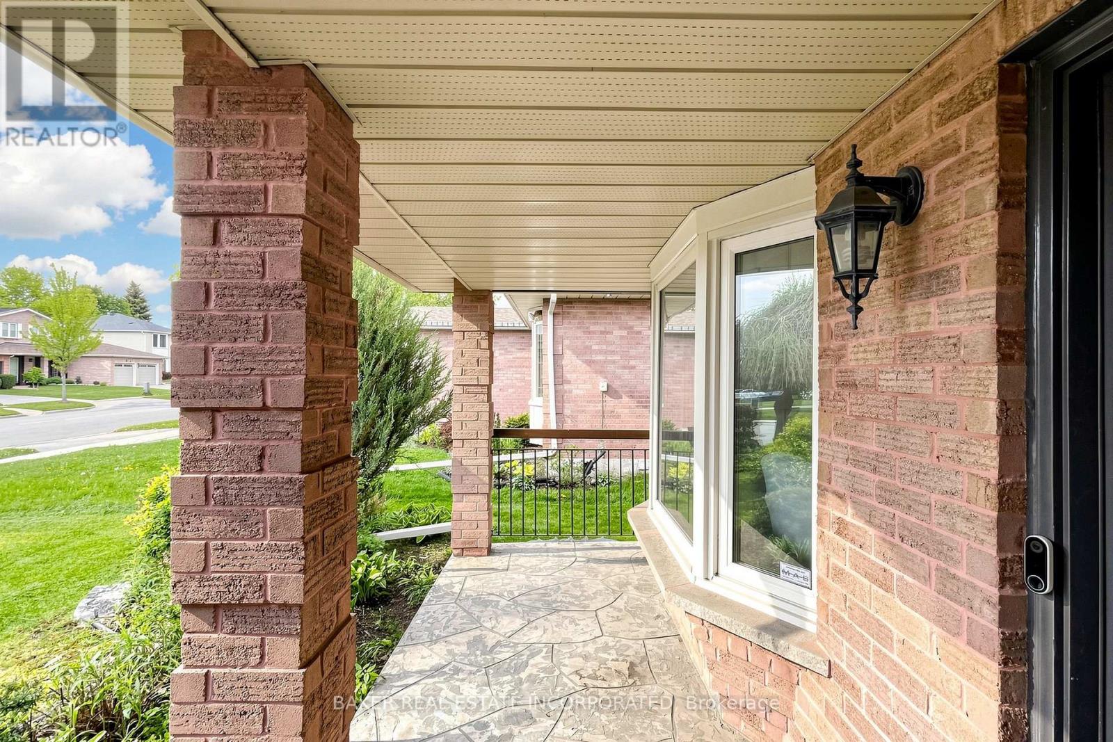 670 LESLIE VALLEY DRIVE - 5