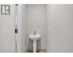 206 - 35 Sunday Drive, Aurora, ON L4G4B7 Photo 7
