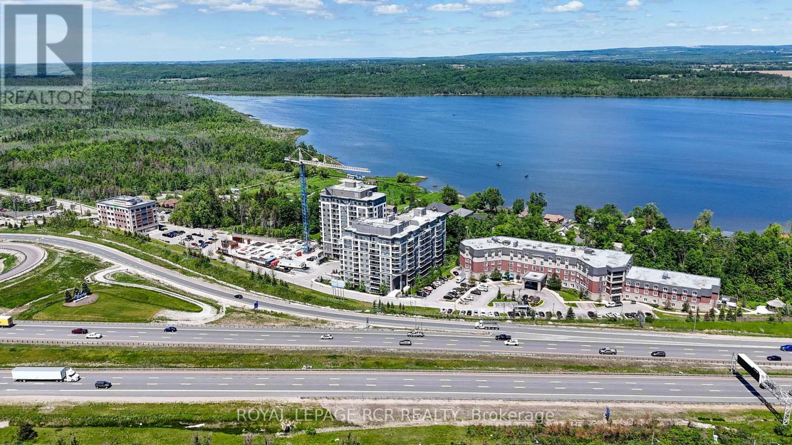 #1112 58 LAKESIDE TERRACE - 32