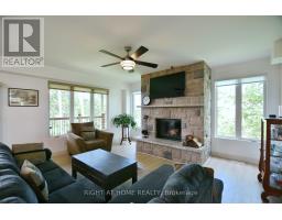 Kitchen - 2946 County Road 92 Road, Springwater, ON L9Z2X2 Photo 6