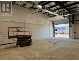 3 & 4 - 249 Saunders Road, Barrie, ON L4N9A3 Photo 8