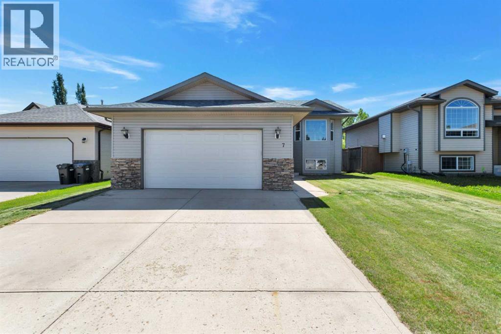 7 Firdale Close, Sylvan Lake