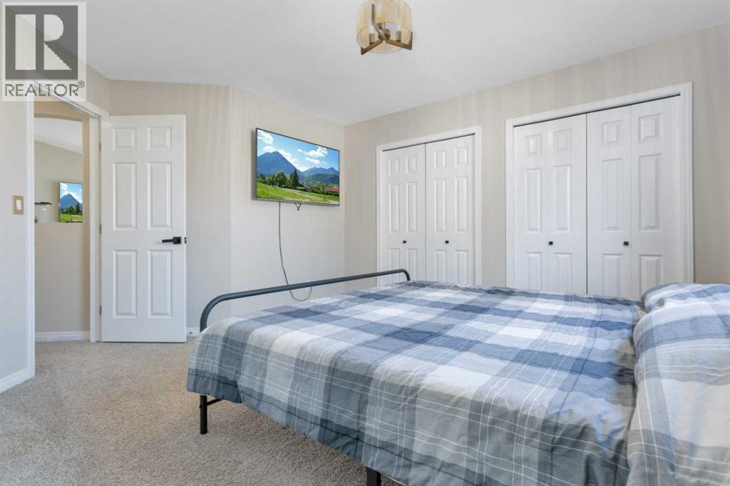 7 Firdale Close, Sylvan Lake