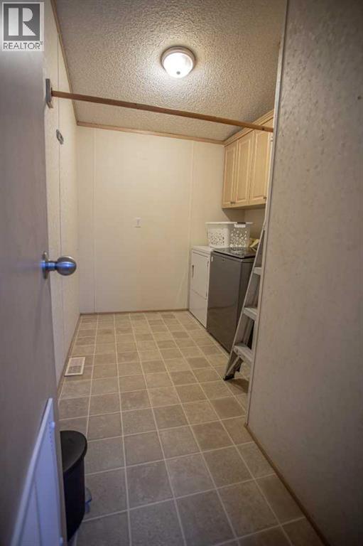 15 Dewberry Road - 15