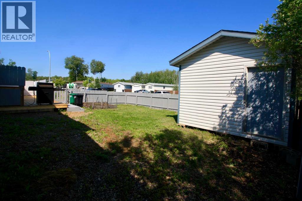 15 Dewberry Road - 26