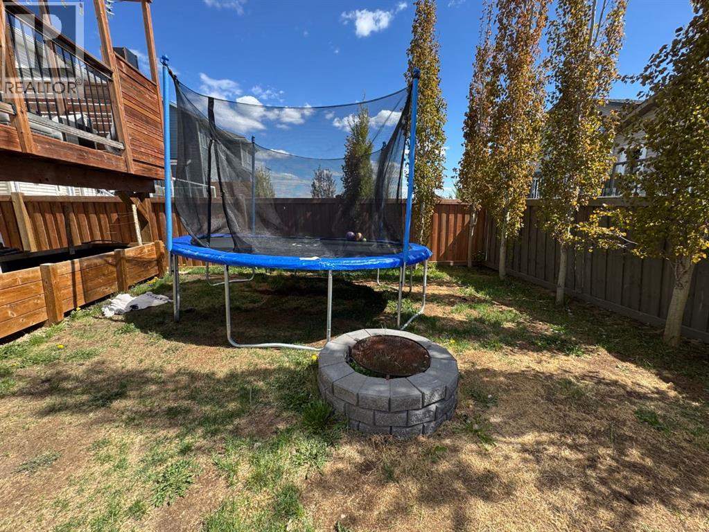 8645 122 Avenue - 21