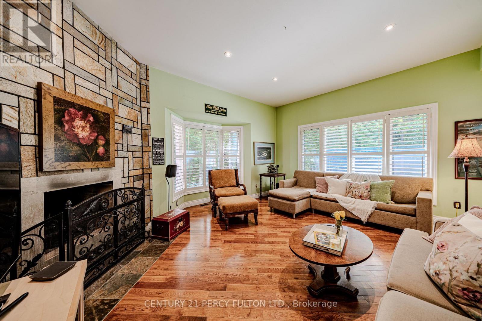 30 WILLOWGATE DRIVE - Image 11