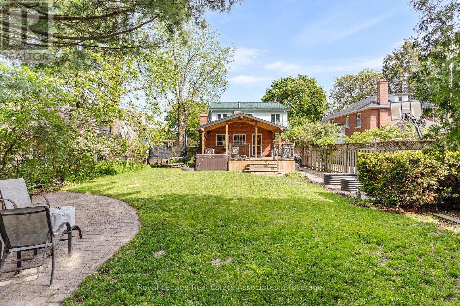 1807 BALSAM AVENUE - 46