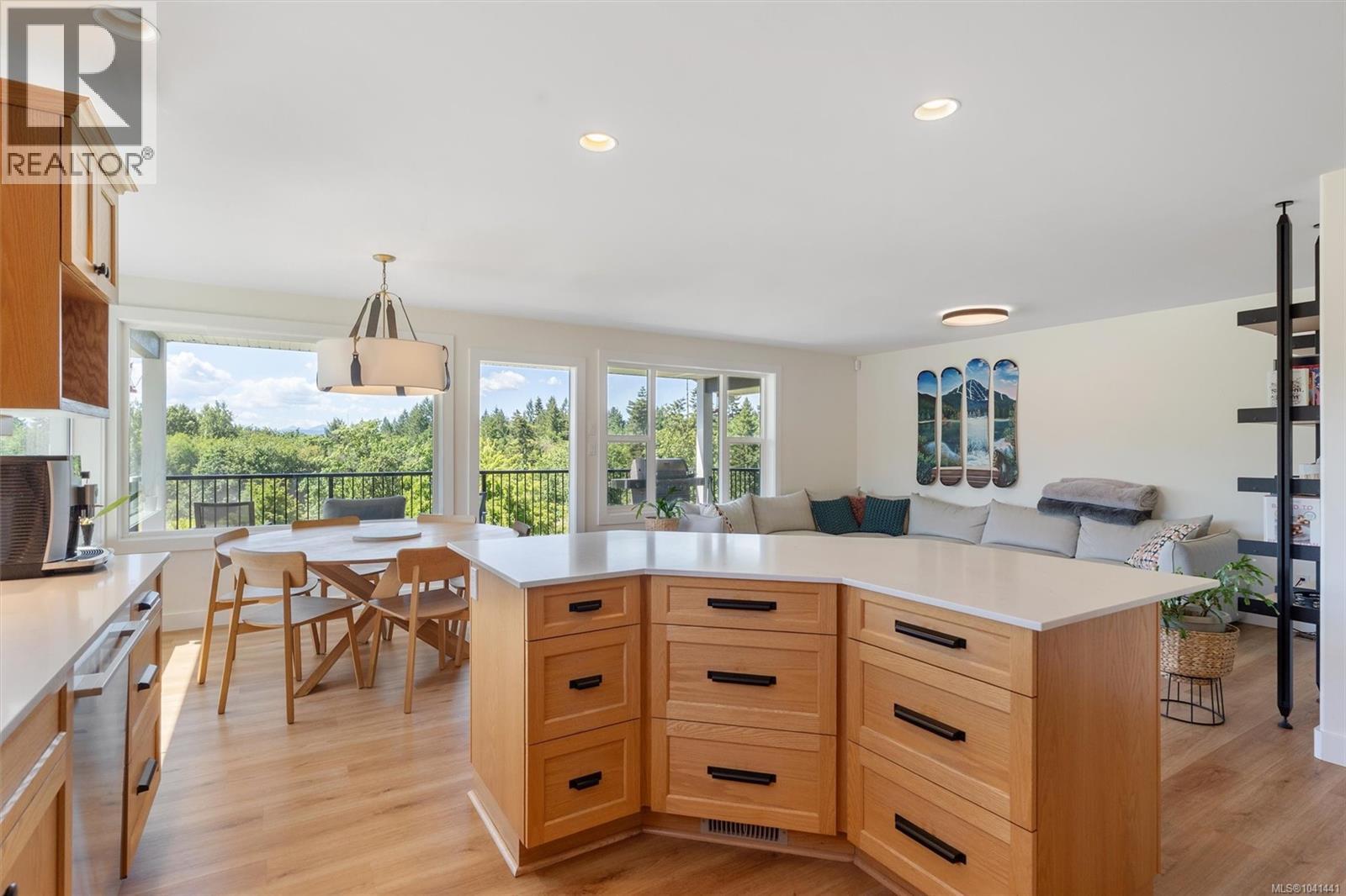 4370 Moss Rd - 15