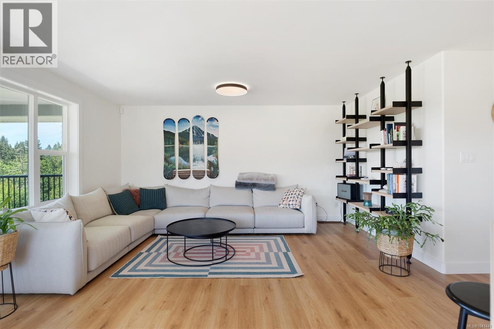 4370 Moss Rd - 22