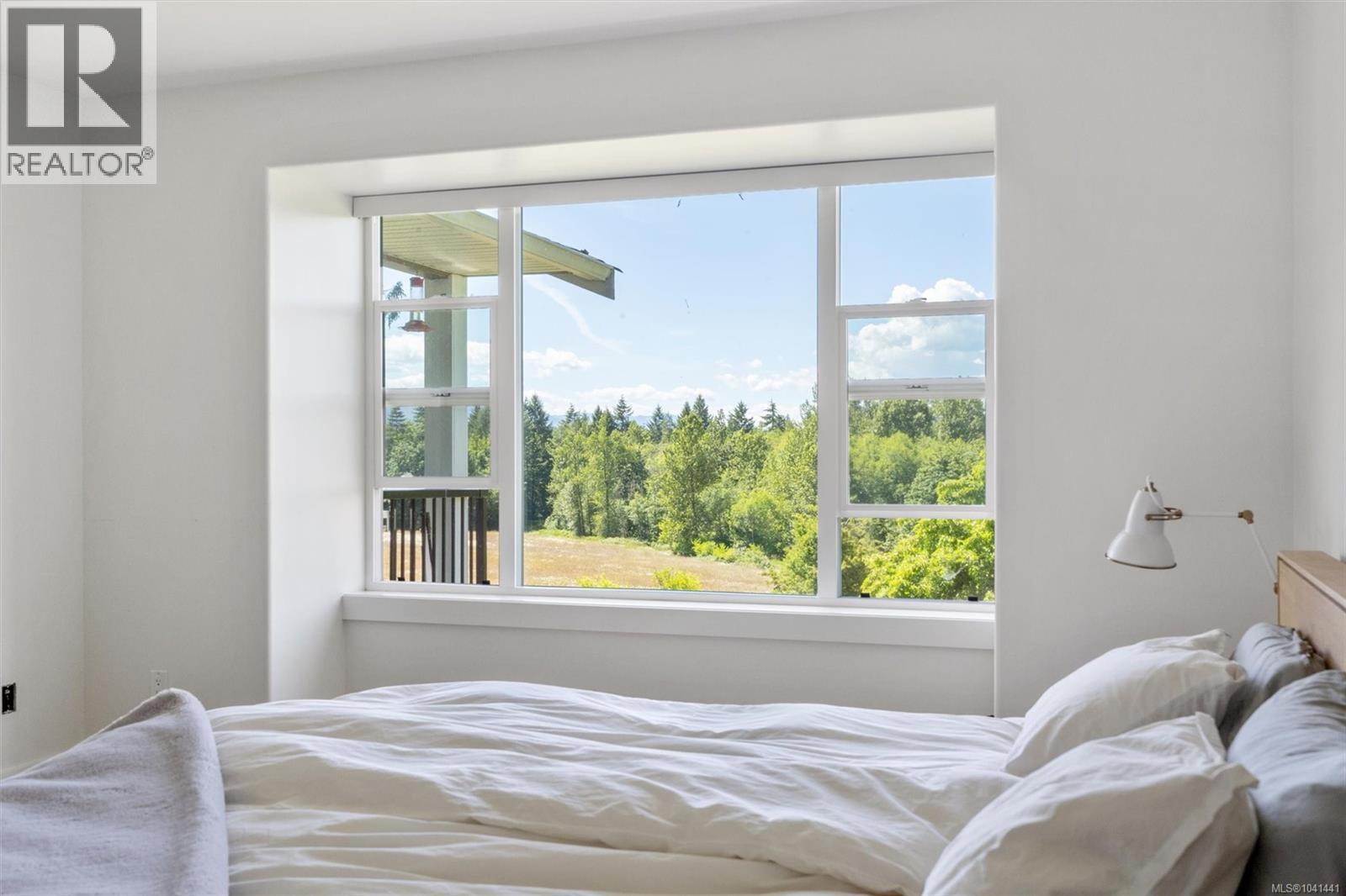 4370 Moss Rd - 33