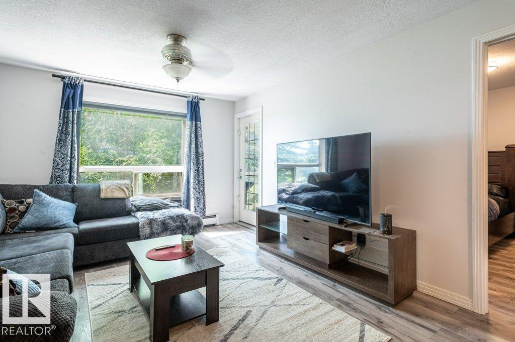 #214 5005 165 AV NW - 17