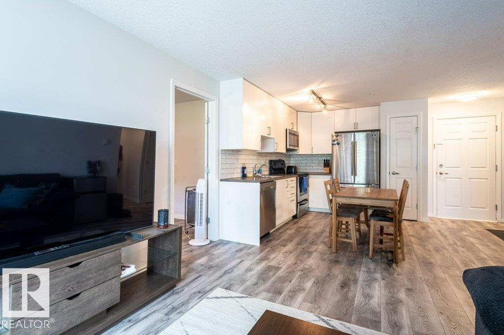 #214 5005 165 AV NW - 23