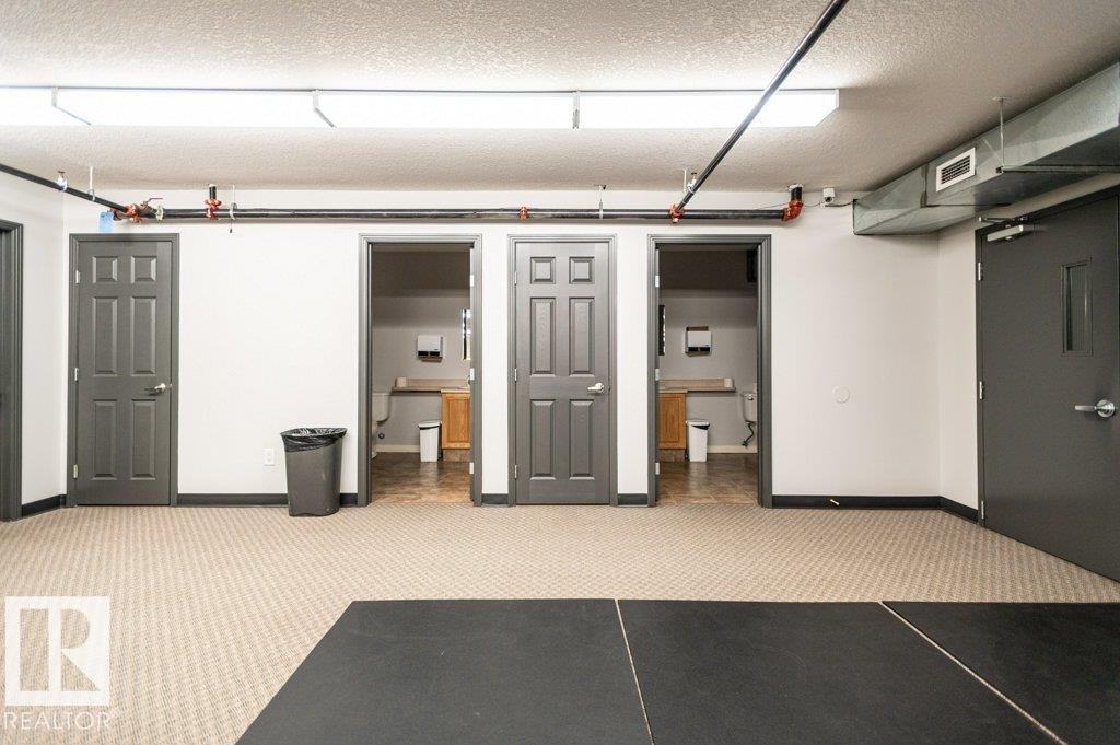 #214 5005 165 AV NW - 35