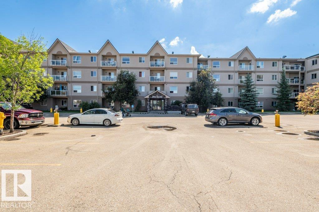 #214 5005 165 AV NW - 42