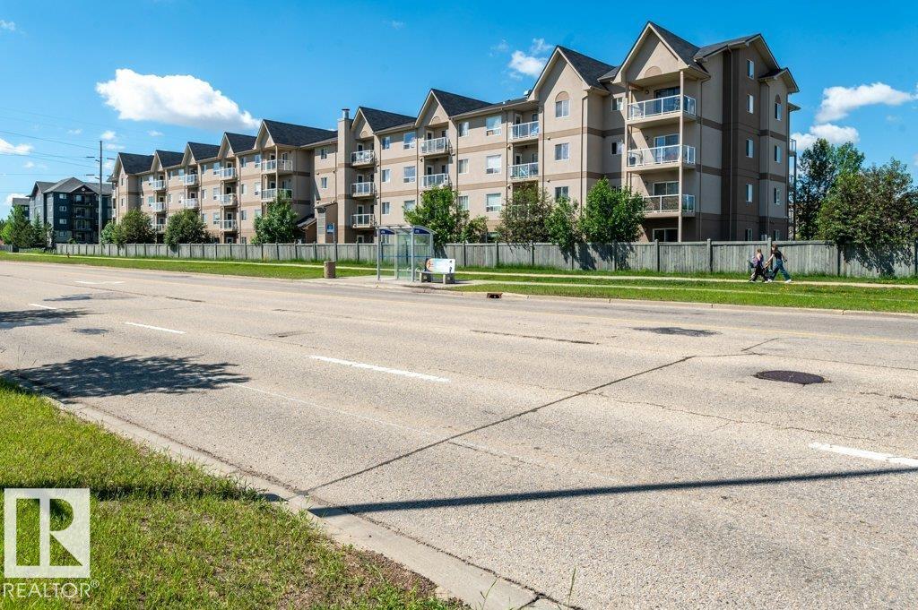 #214 5005 165 AV NW - 43