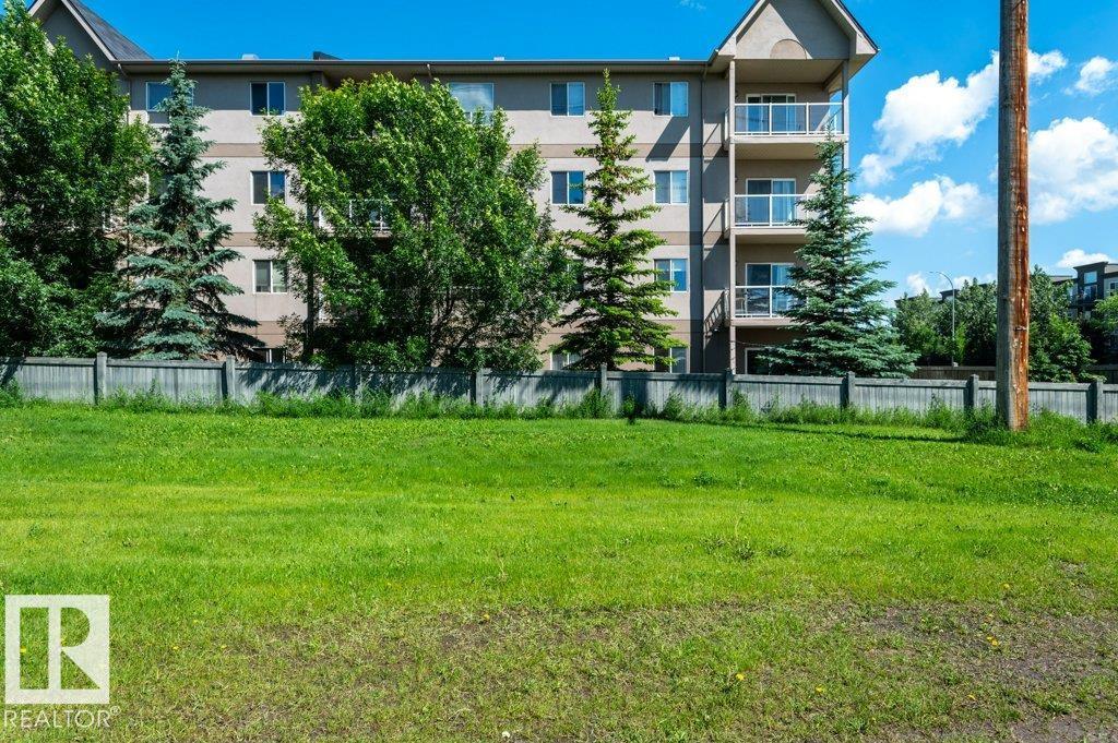 #214 5005 165 AV NW - 47