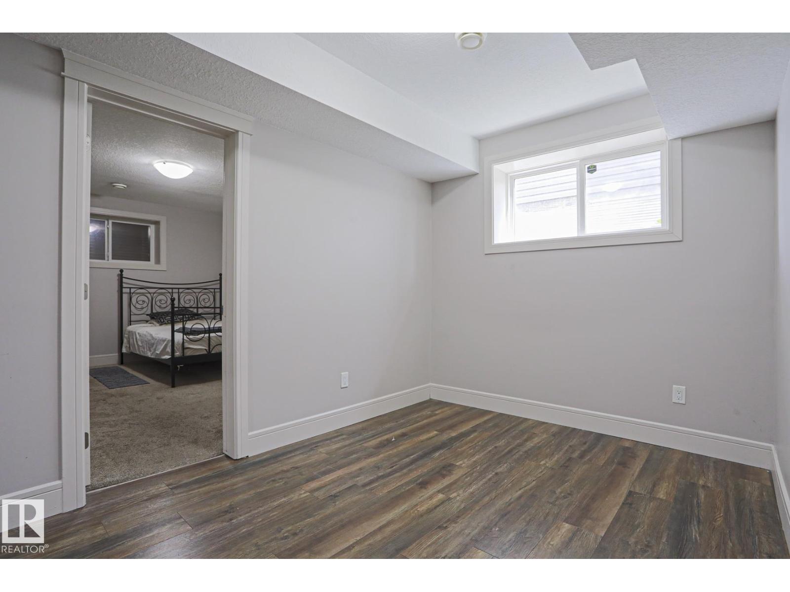 4642 CHARLES WY SW — photo 26