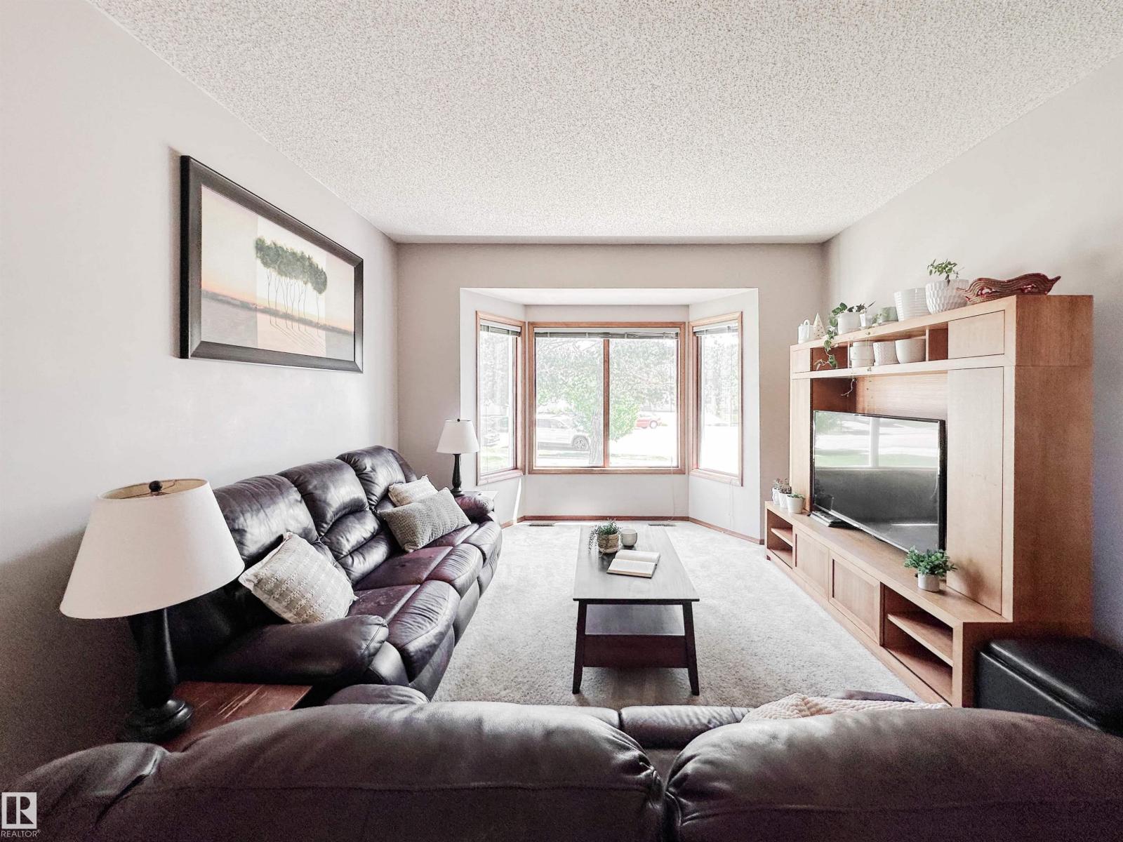 8 DION PL — photo 17