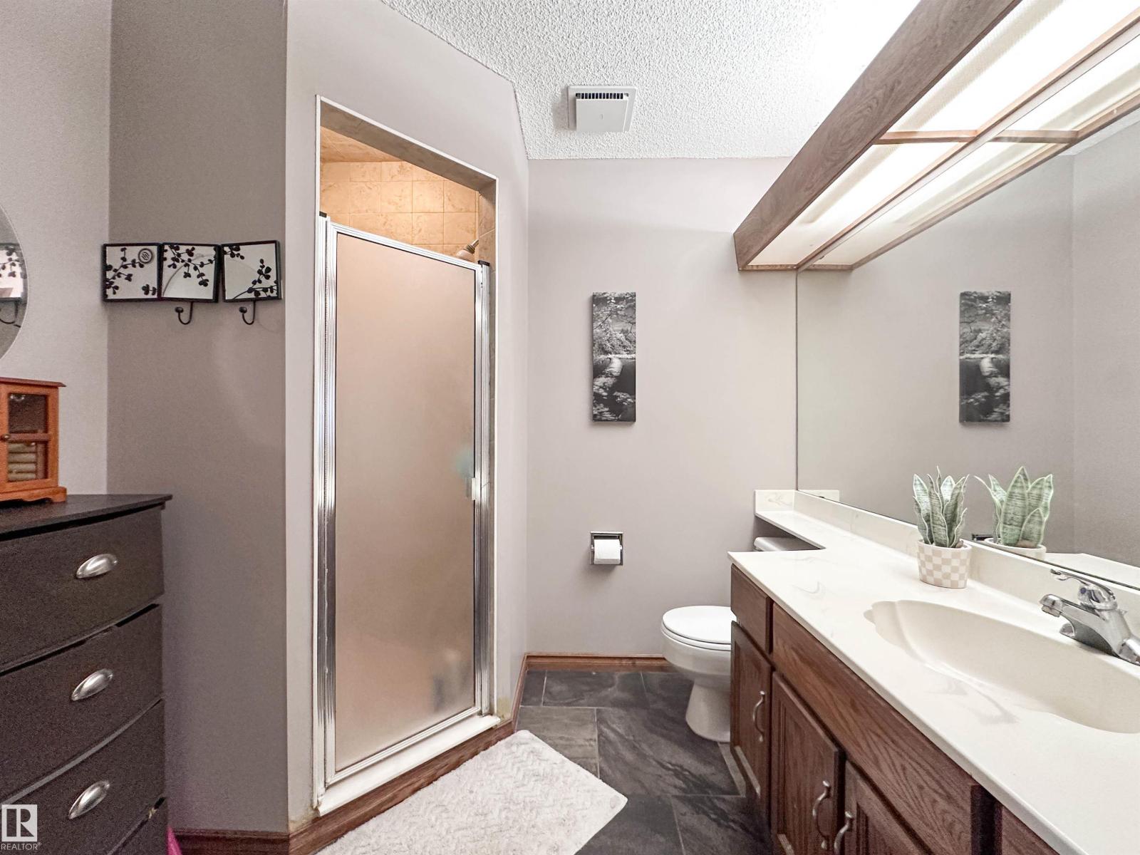 8 DION PL — photo 38