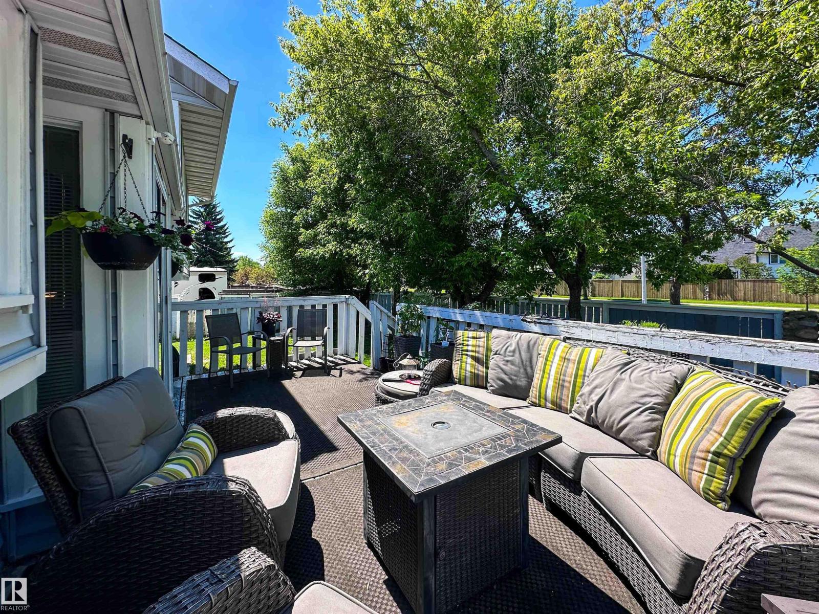 8 DION PL — photo 42
