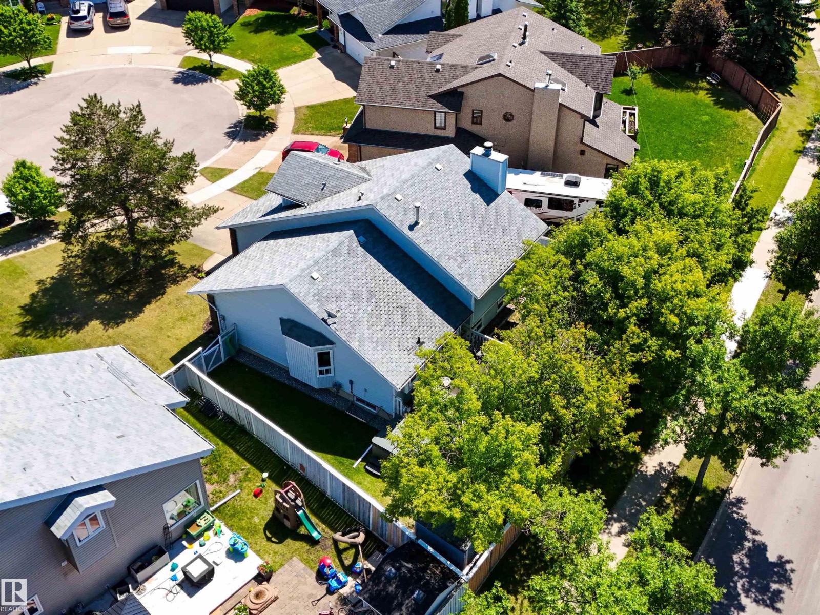 8 DION PL — photo 49