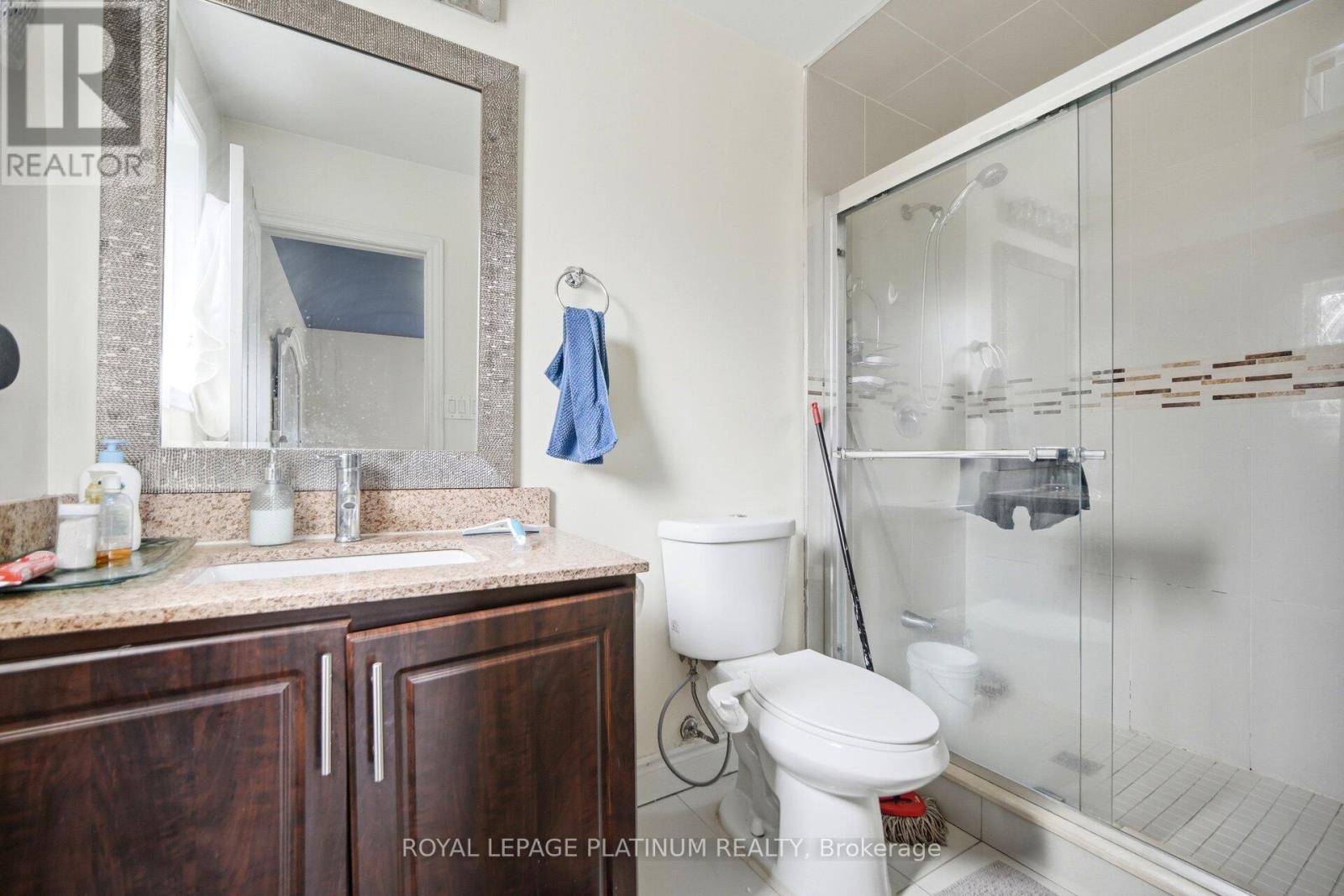 19 GOLDING AVENUE - 15
