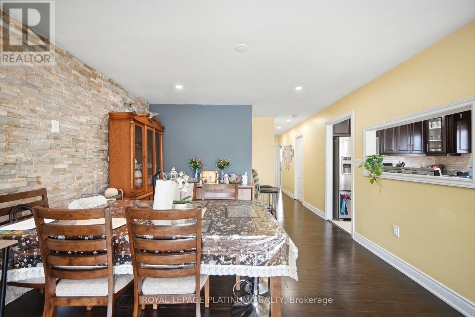 19 GOLDING AVENUE - 9
