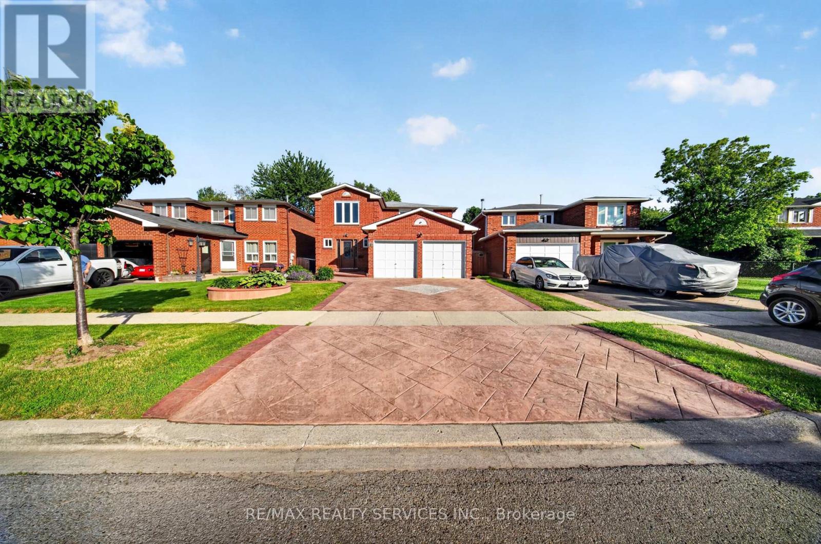 14 GATESGILL STREET - 4