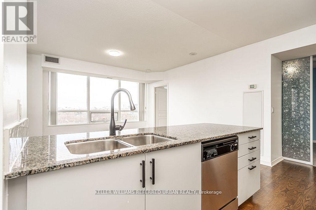 #1002 15 LEGION ROAD - 23