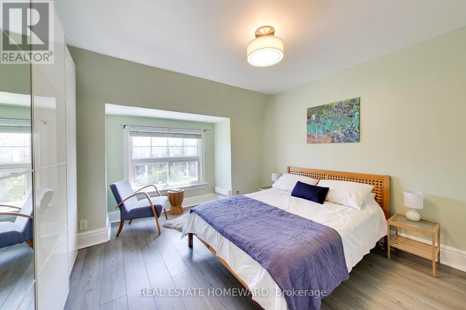 18 BRITANNIA AVENUE - 14