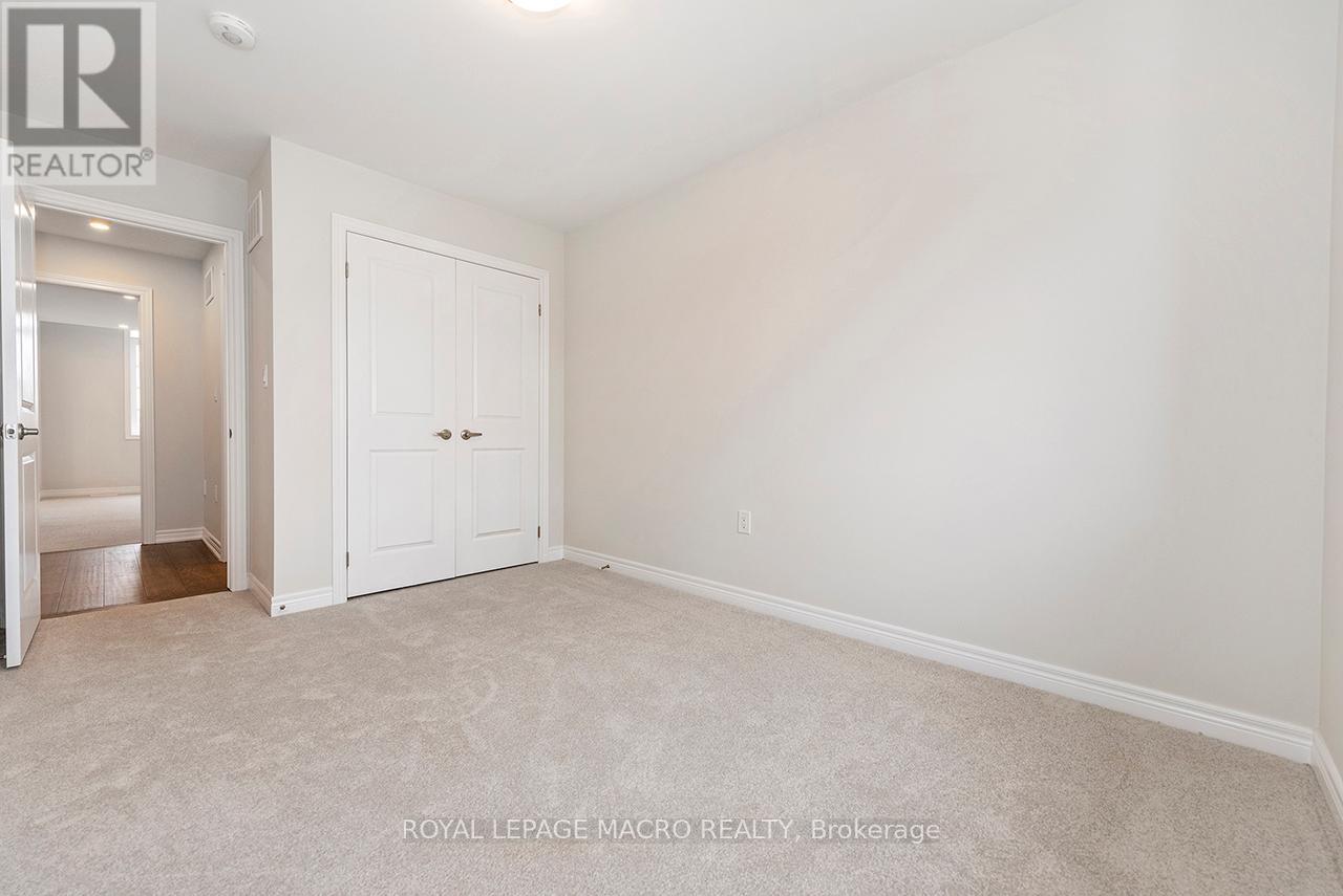 22 LINDEN PARK LANE - 26