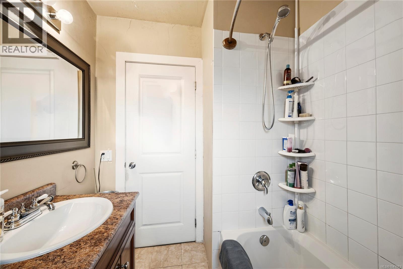 2614 Scott St - 20