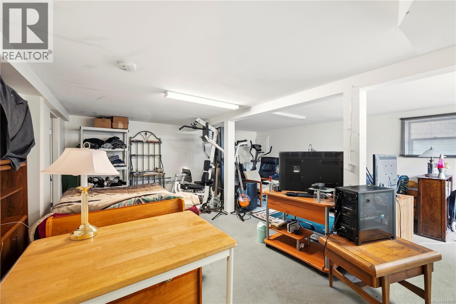2614 Scott St - 23