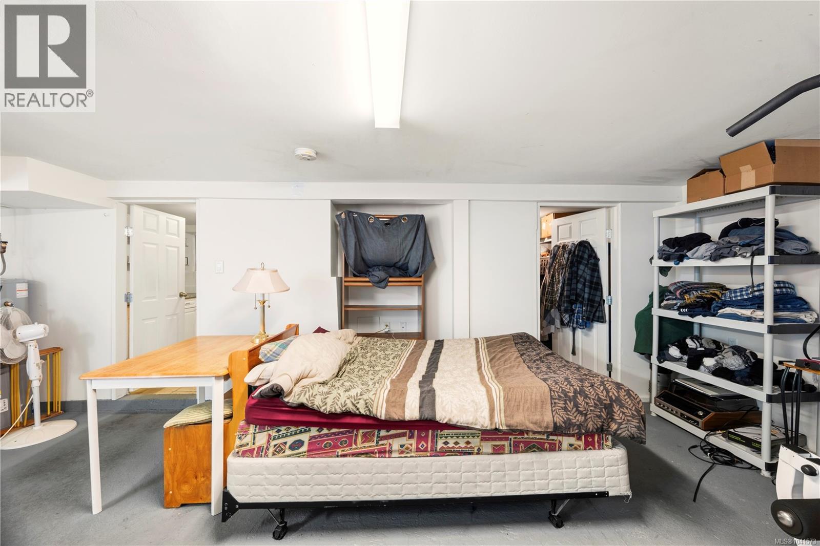 2614 Scott St - 25
