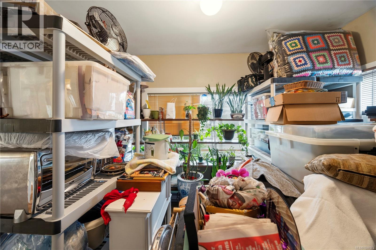 2614 Scott St - 32
