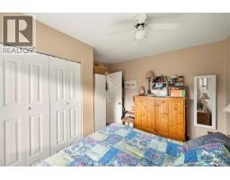 2614 Scott St, Victoria, BC V8R4H9 Photo 18