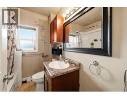 2614 Scott St, Victoria, BC V8R4H9 Photo 19
