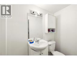 2614 Scott St, Victoria, BC V8R4H9 Photo 28