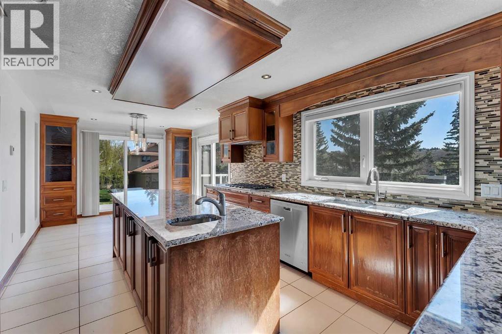 4 Edgehill Crescent NW - 14