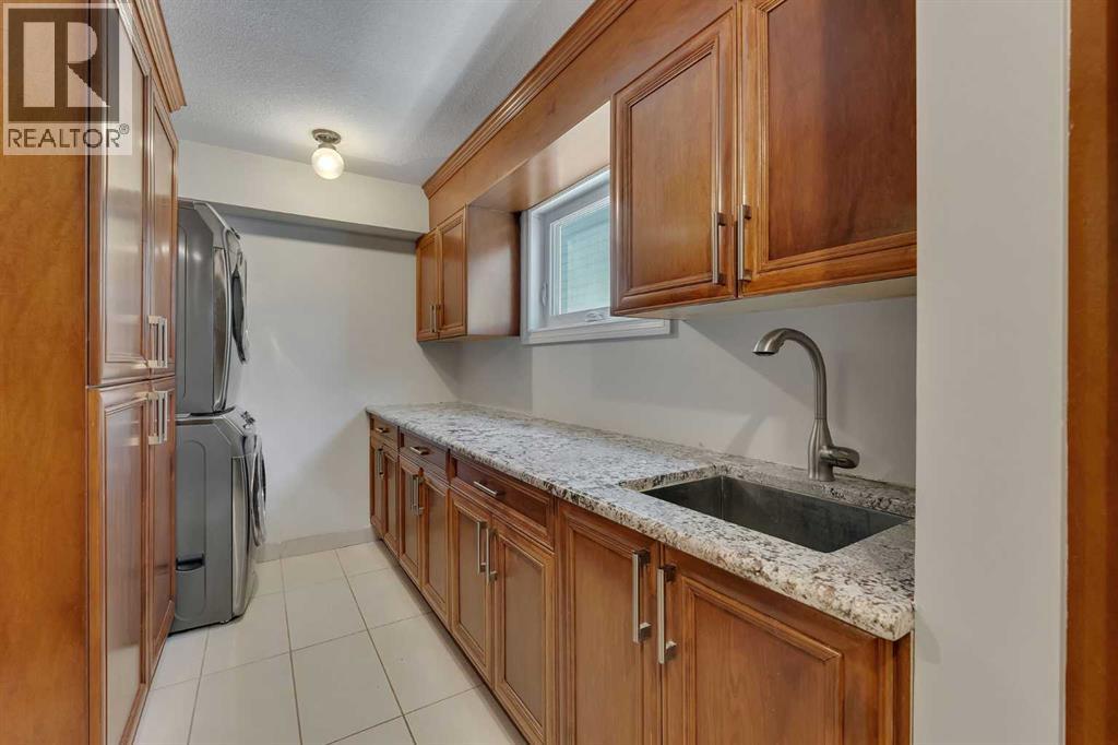 4 Edgehill Crescent NW - 23