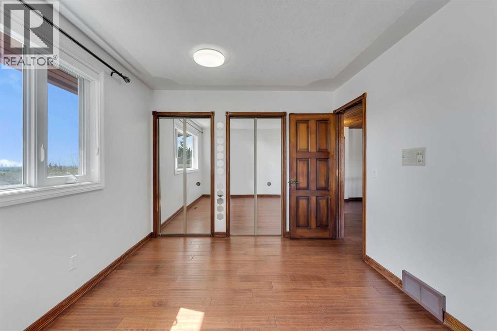 4 Edgehill Crescent NW - 30