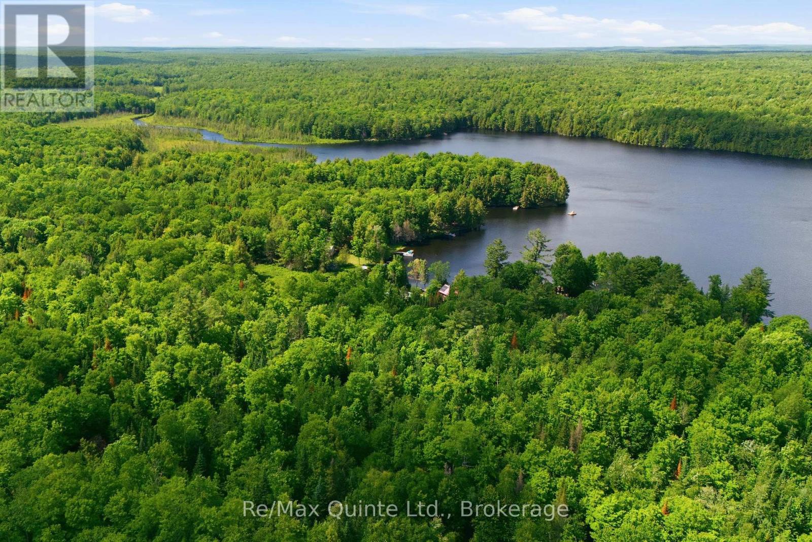 485 GLANMIRE LAKE LANE - 2
