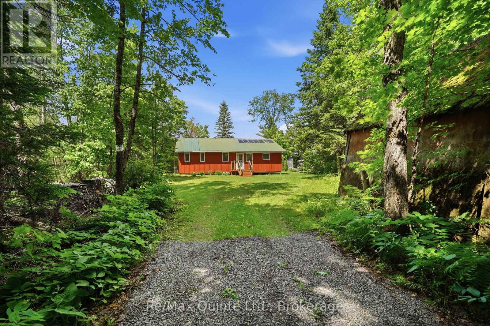 485 GLANMIRE LAKE LANE - 5