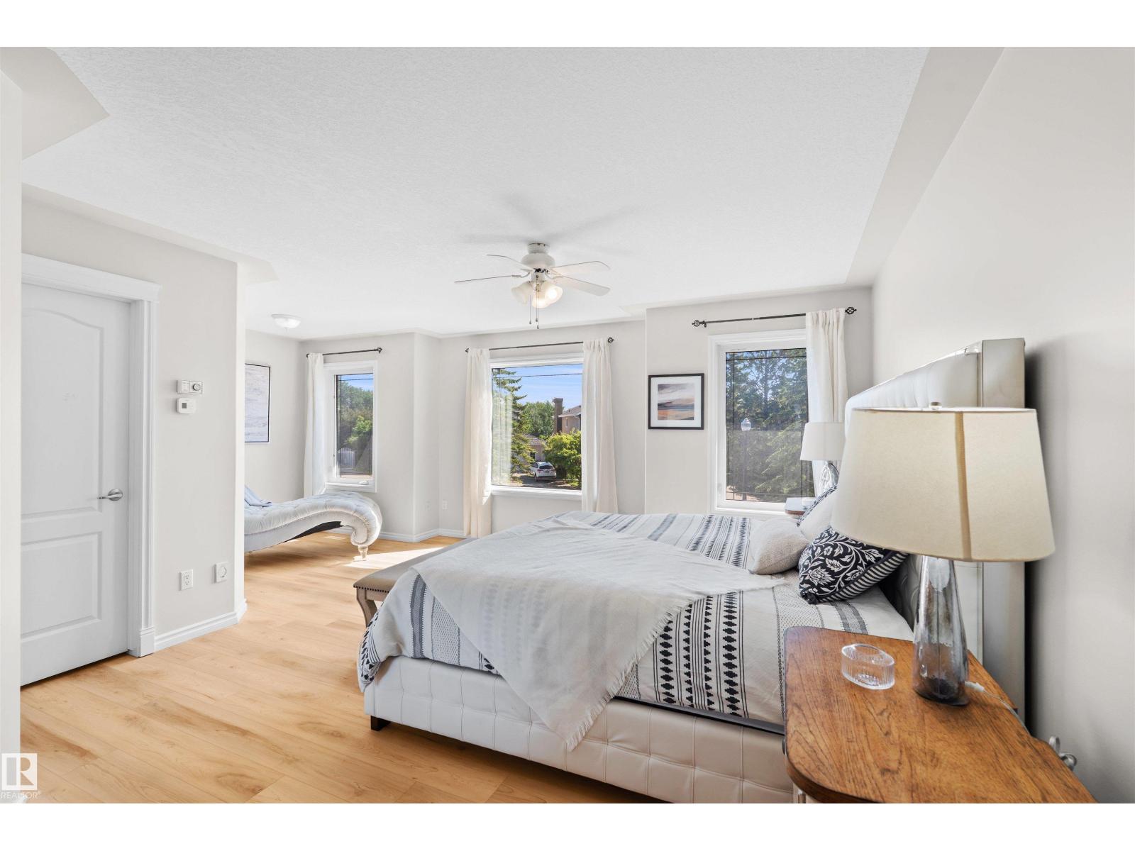 922 WALLBRIDGE PL NW — photo 32