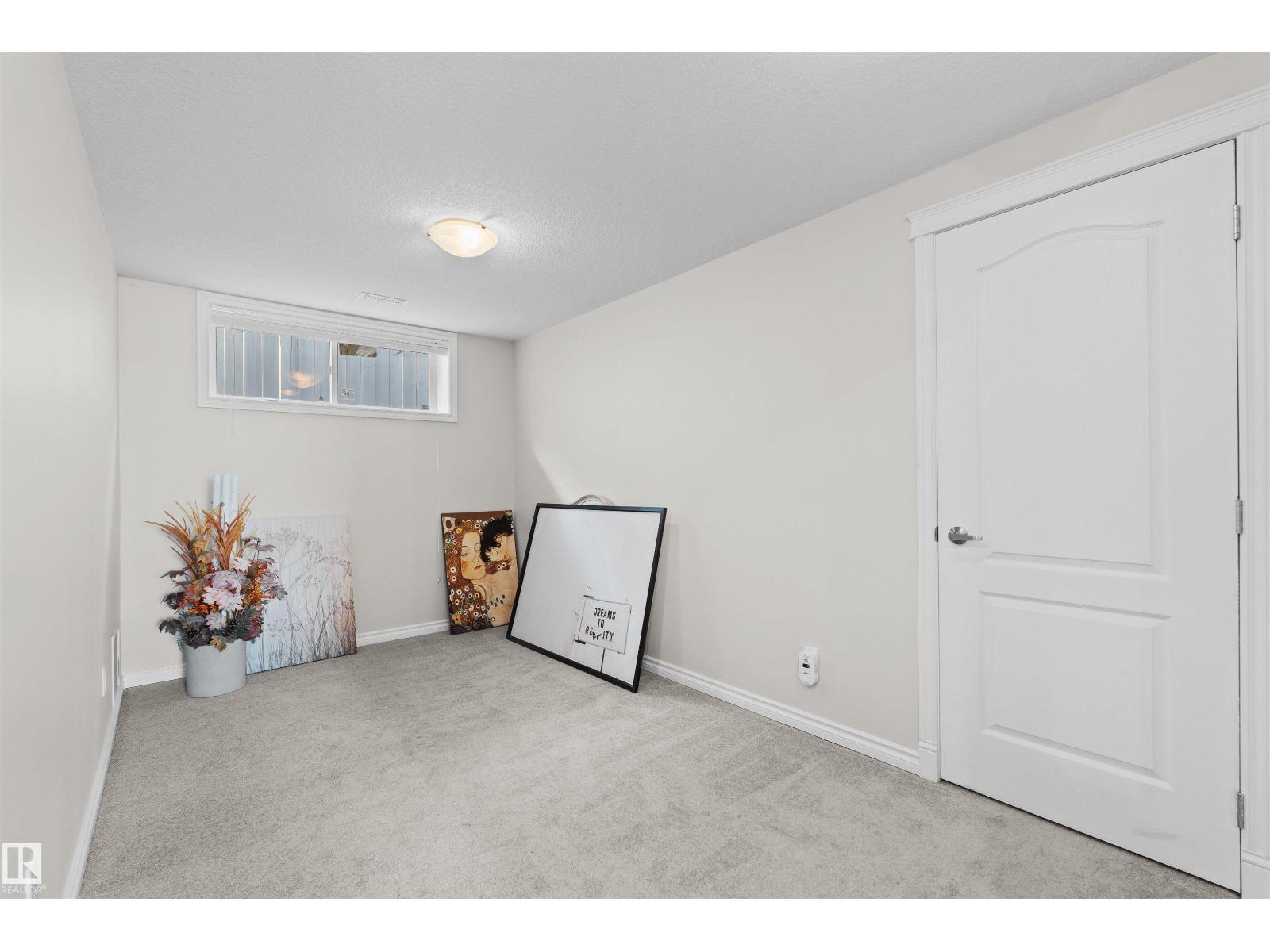922 WALLBRIDGE PL NW — photo 44