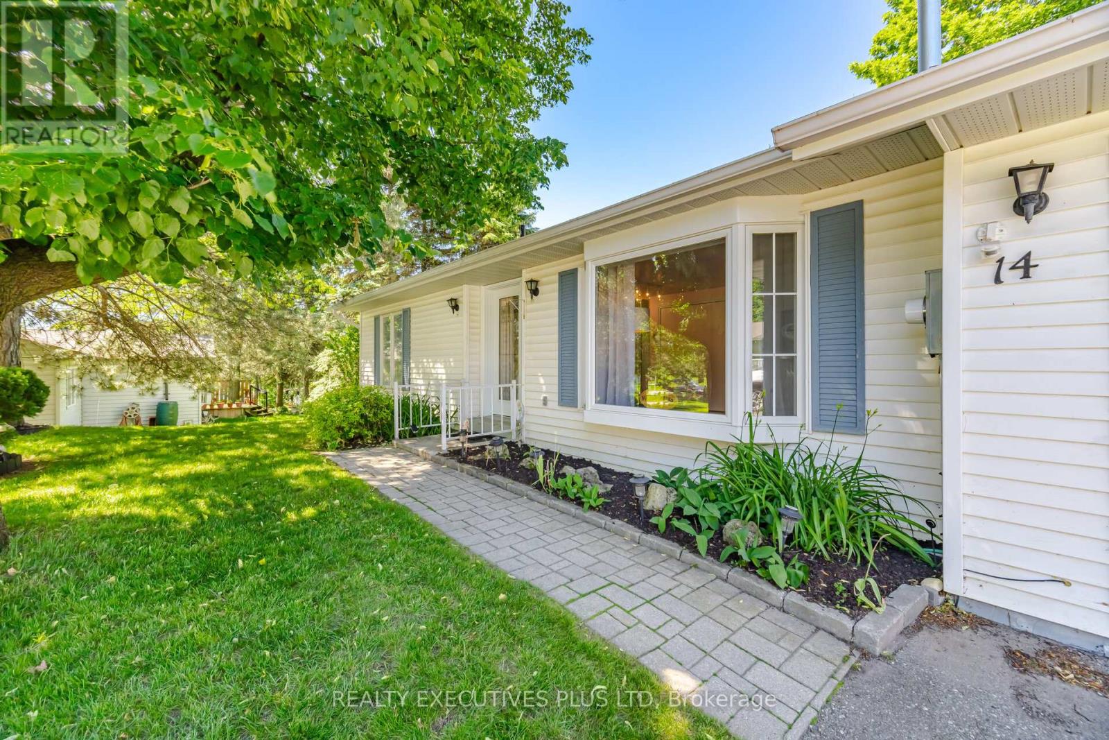14 BUTTERNUT COURT - 3