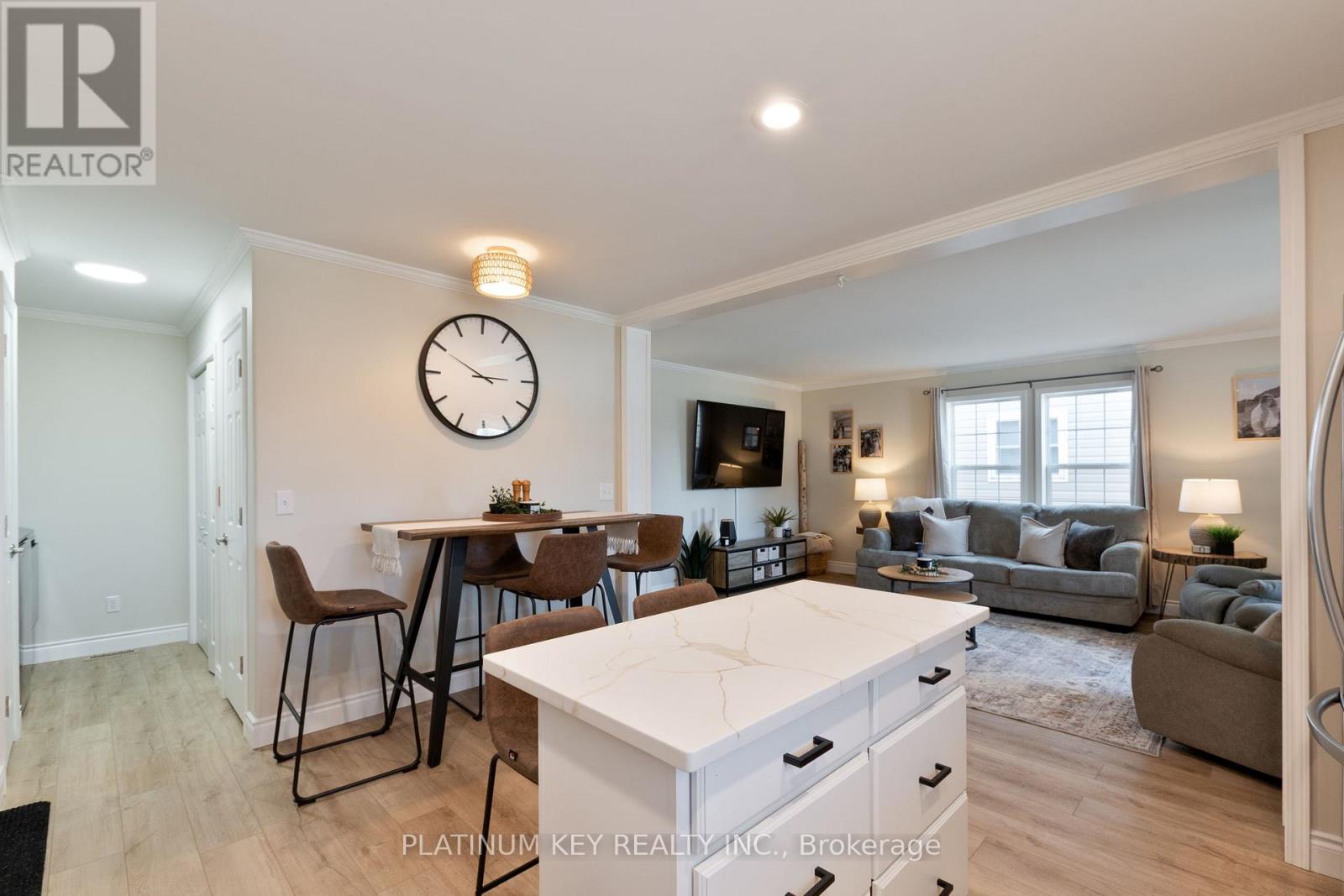 16 LINDSAY DRIVE - 16